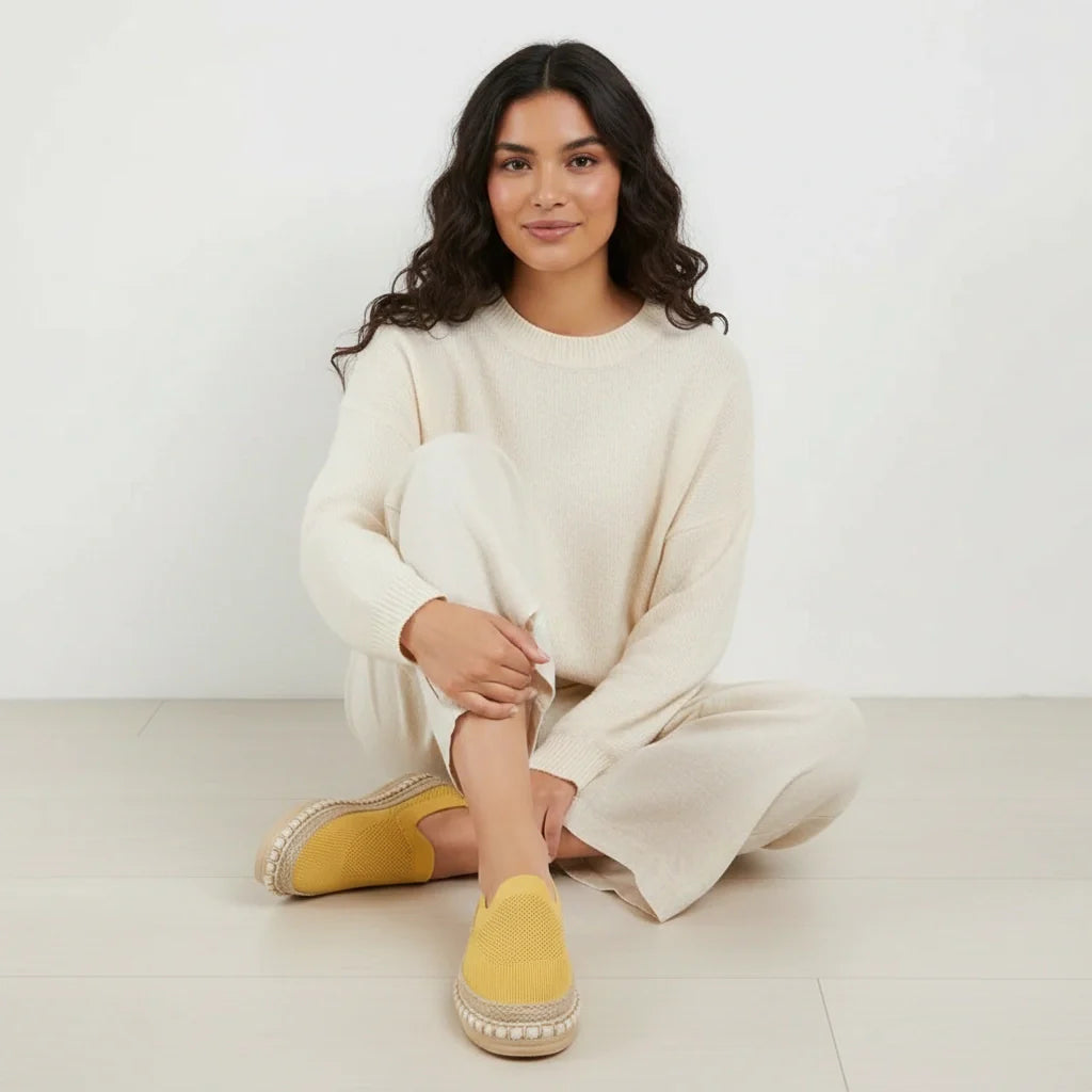 Ademende knit espadrille instappers – Mireille