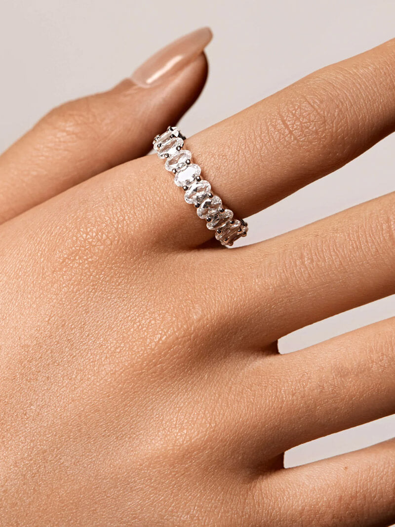 Ovaal gesneden ring