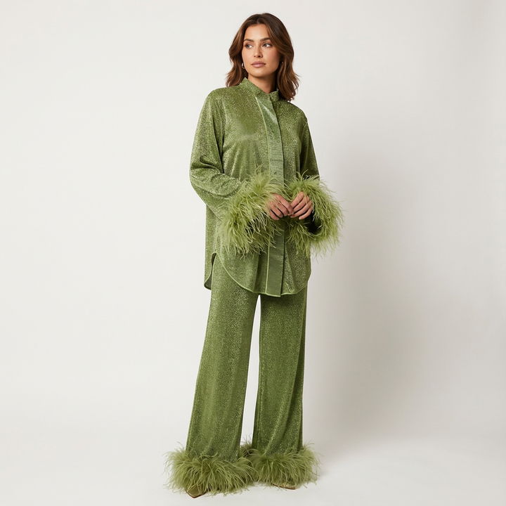 Elegante dames two-piece set met veren