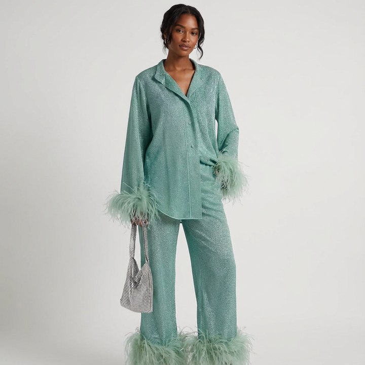 Elegante dames two-piece set met veren