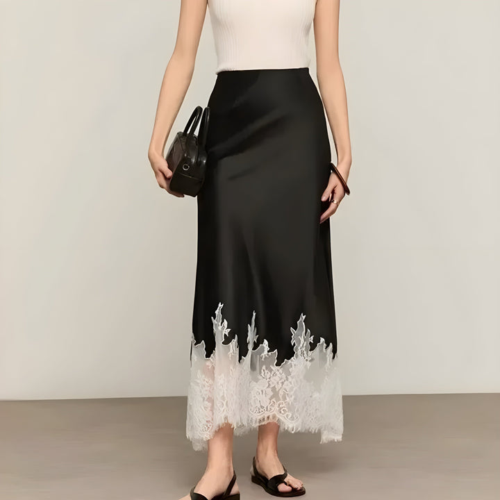 Elegante satijnen rok met kanten zoom – Mireille