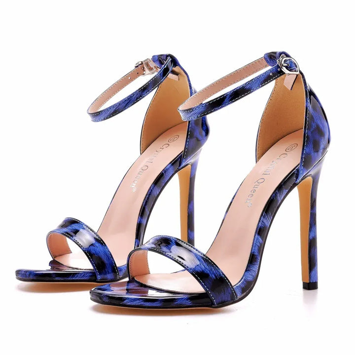Luipaard en lak stiletto sandalen met enkelband – Séraphine