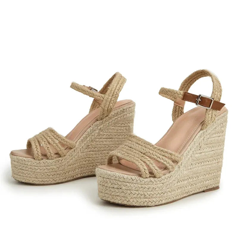 Sleehak sandalen met enkelband – Noéline