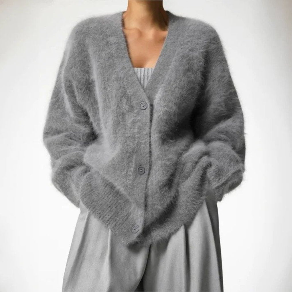 Zacht luxe gebreid damesvest met V-hals – Jennifer
